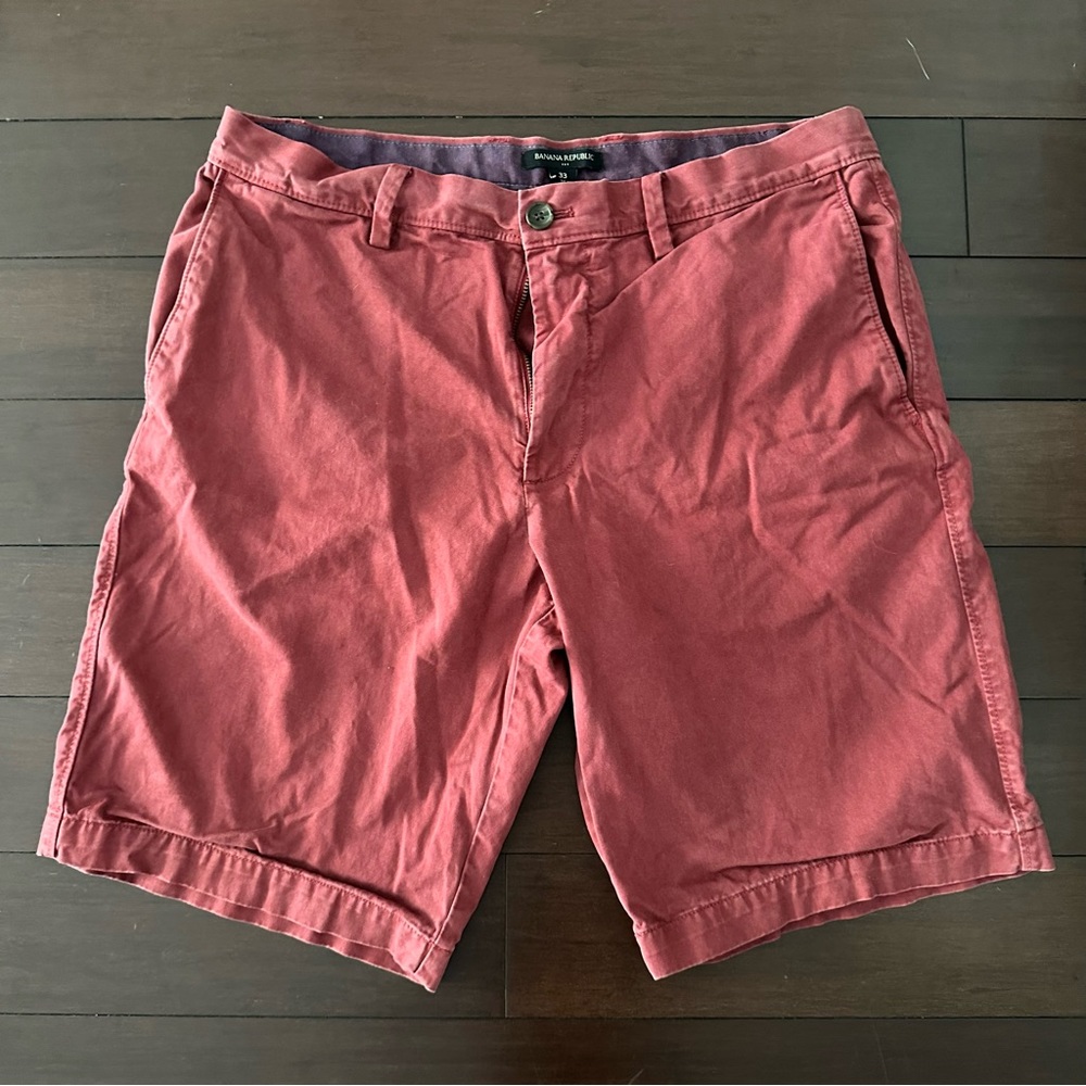 Banana Republic Chino Shorts - Red, Size 33